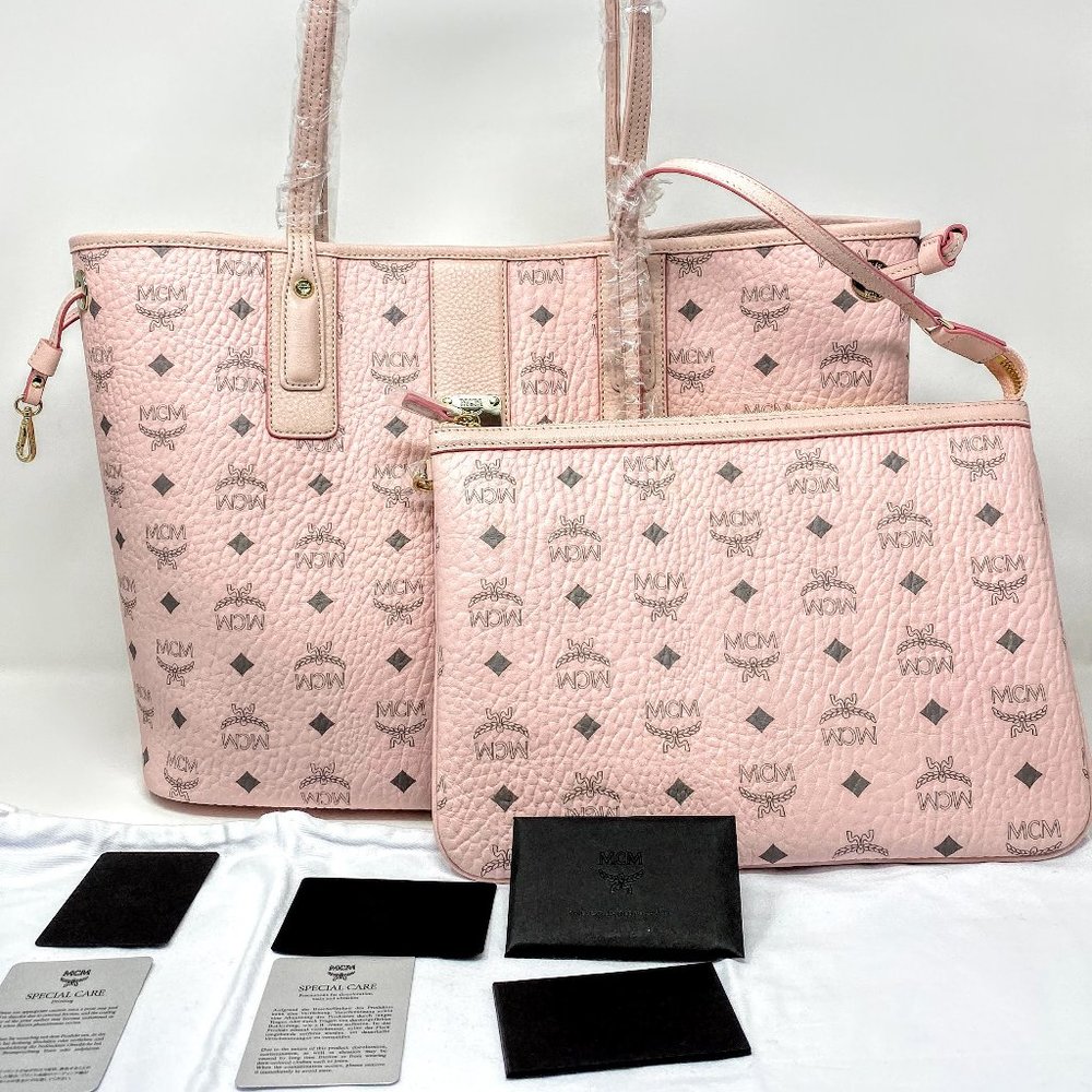 MCM Reversible Liz Shopper in Visetos Powder Pink
